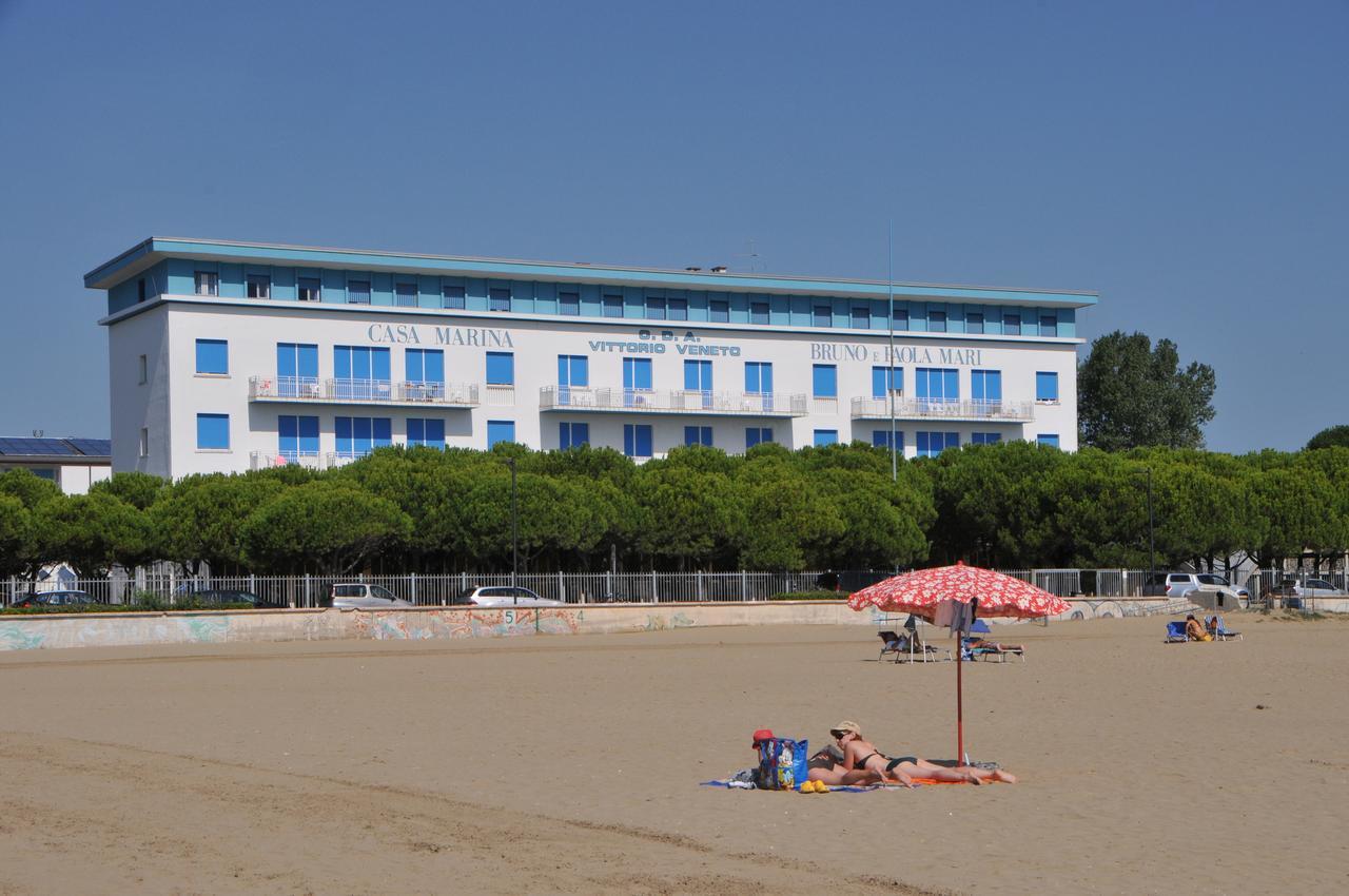 Casa Marina Bruno E Paola Mari Hotell Caorle Exteriör bild
