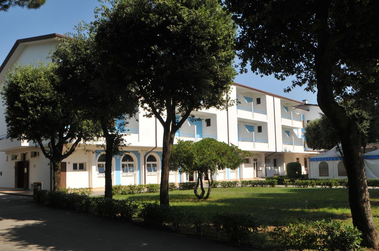 Casa Marina Bruno E Paola Mari Hotell Caorle Exteriör bild